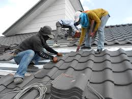 Fast & Reliable Emergency Roof Repairs in Oakland Park, FL